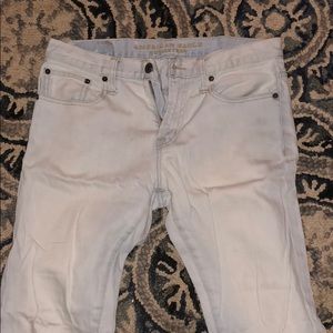 American Eagle blue jeans